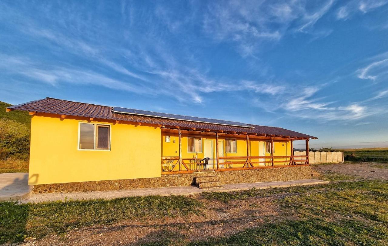 Cabana Varad Coronini Moldova Veche Ngoại thất bức ảnh