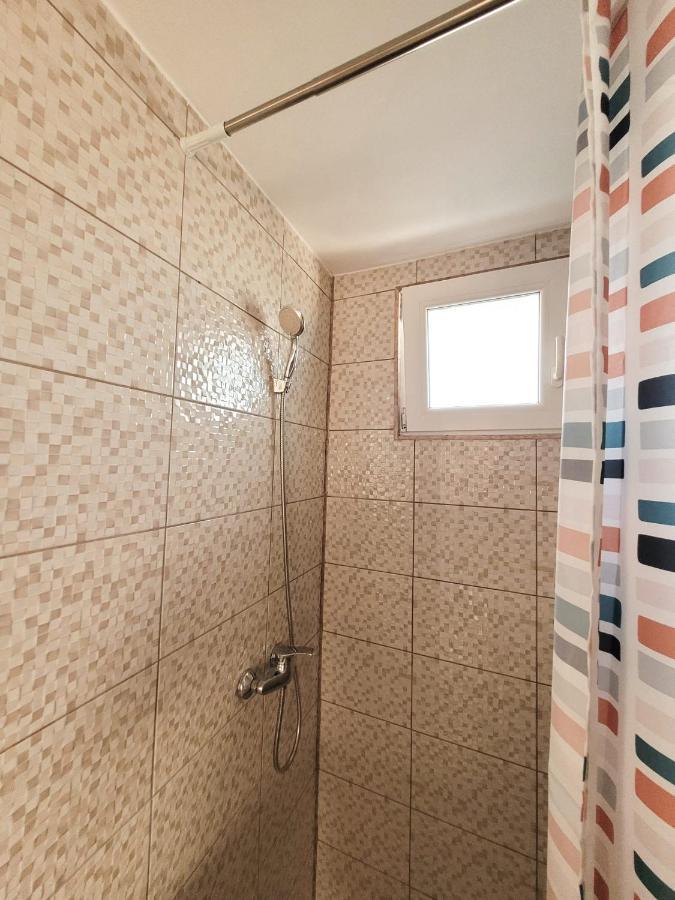Cabana Varad Coronini Moldova Veche Ngoại thất bức ảnh